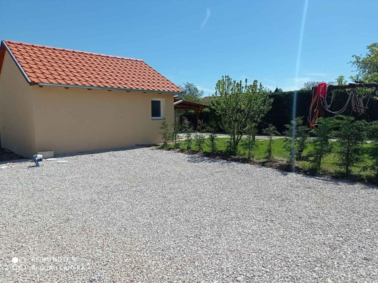 Apartment in Balatonlelle 40765 Exterior foto